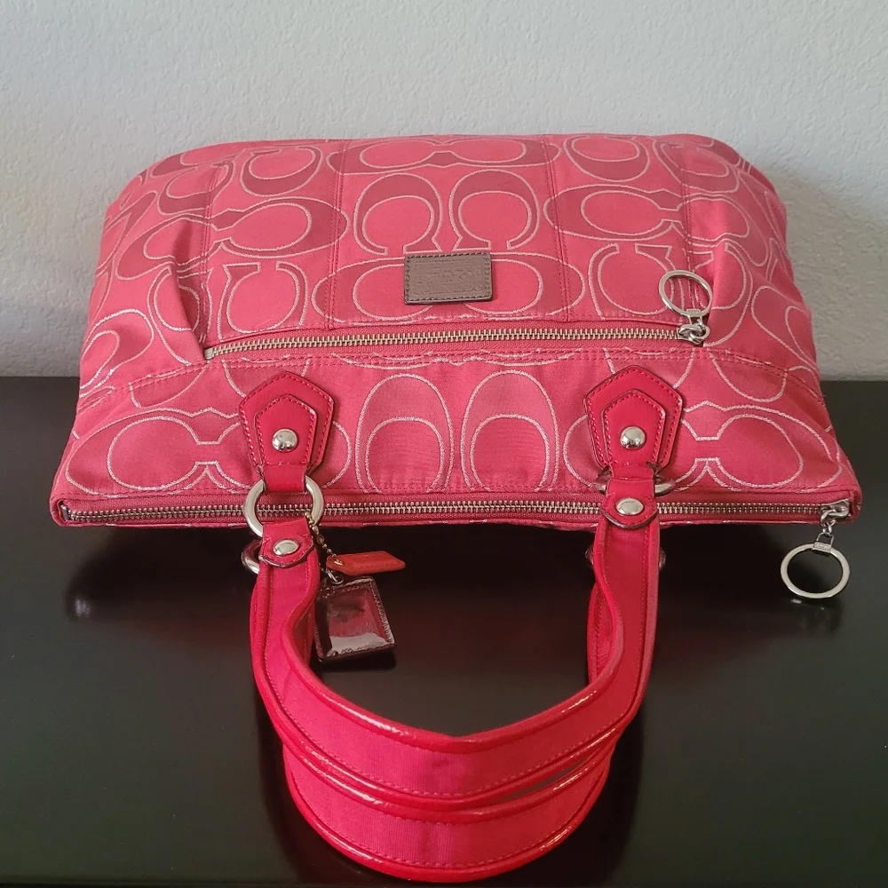 Coach Poppy Lurex Glam Signature Shoulder bag/Tote - Picture 11 of 16